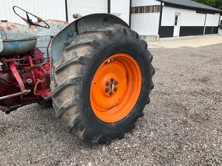 1955-fordson-major-image-16