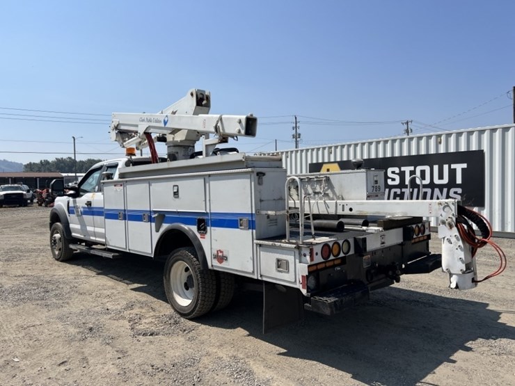 2017-ford-f550-image-6