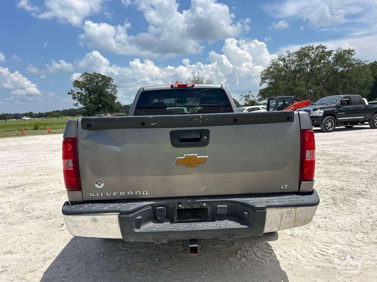 2007-chevrolet-silverado-1500-image-24