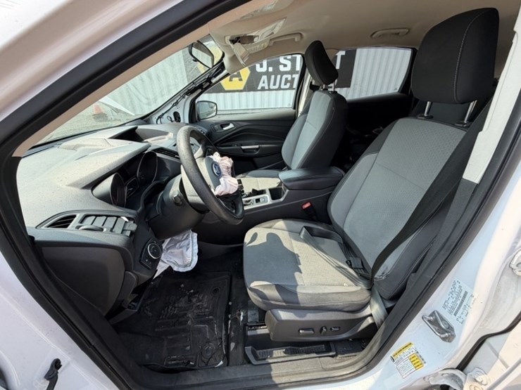 2018-ford-escape-se-image-22