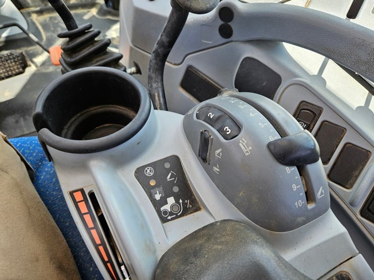 new-holland-t6.155-image-45