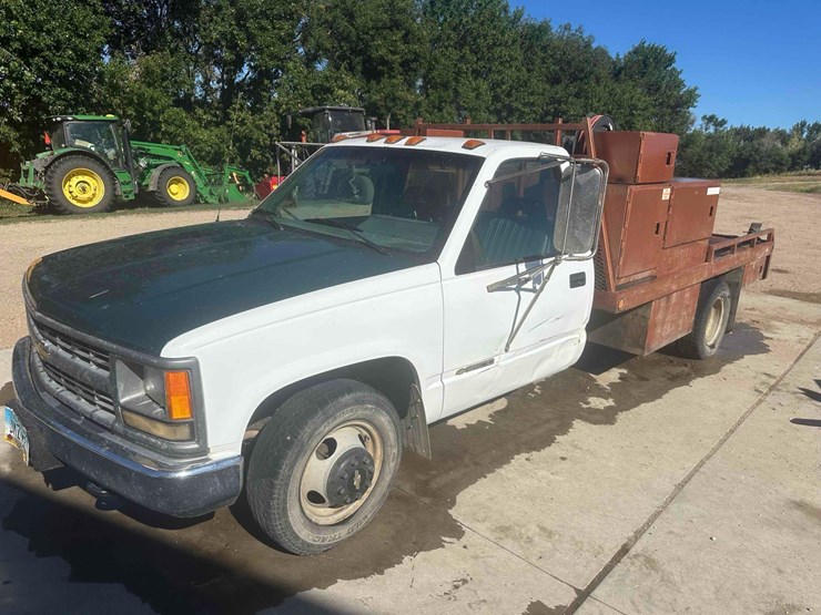 chevrolet-3500-image-1