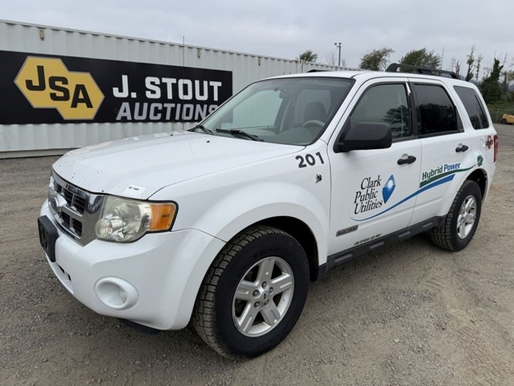 2008-ford-escape-image-1