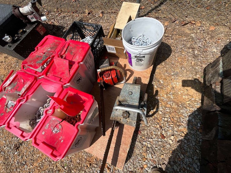 (7)-buckets-of-used-3/8-chains,-image-12