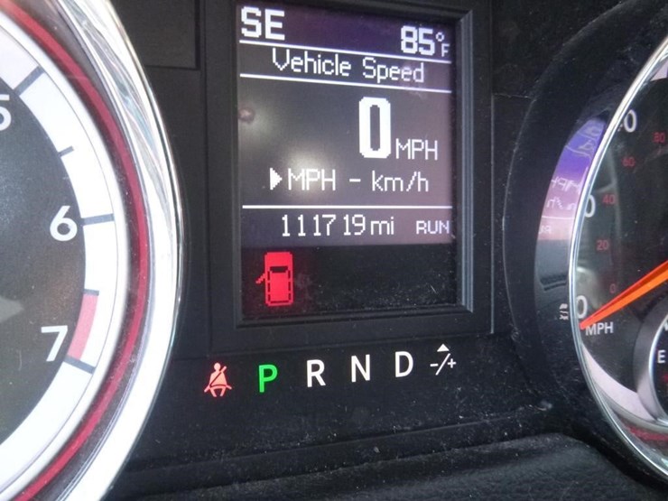 2015-dodge-grand-caravan-image-14
