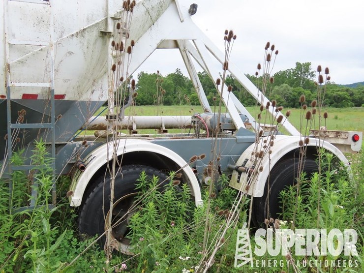 1969-fruehauf-trailer-image-3