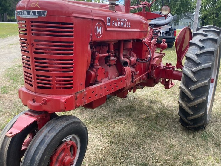 #0002-•-farmall-model-m-image-2