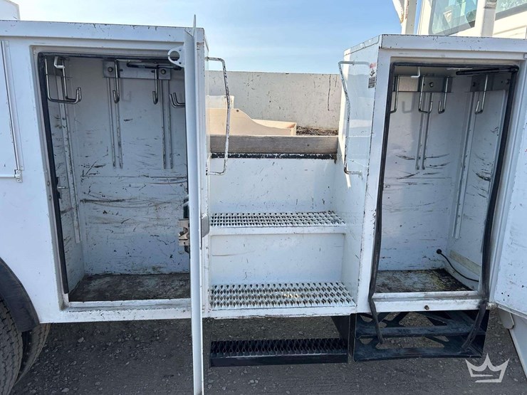 2019-international-workstar-7400-image-30