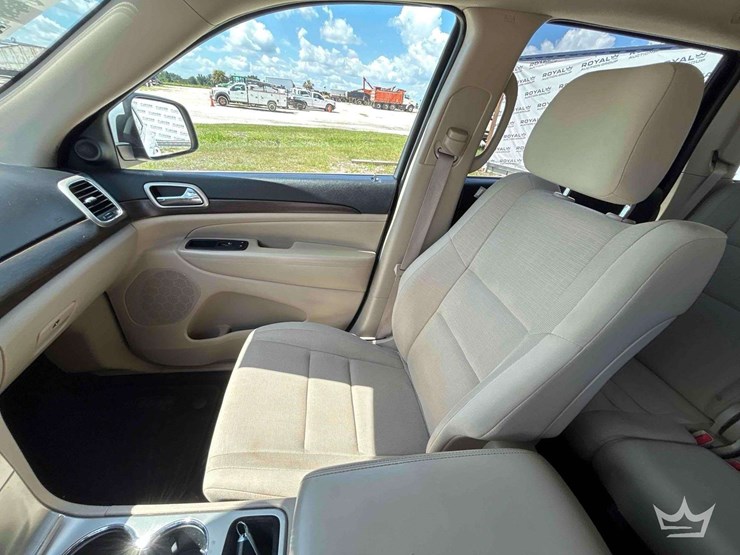 2017-jeep-grand-cherokee-image-20