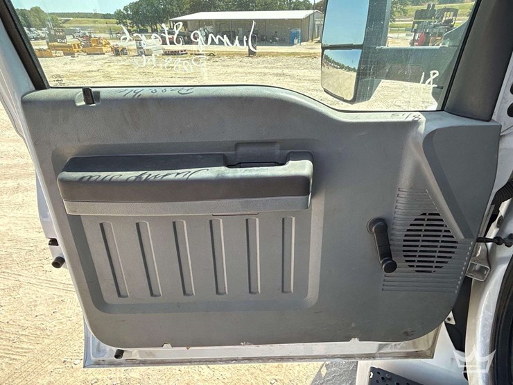 2017-ford-f750-image-18