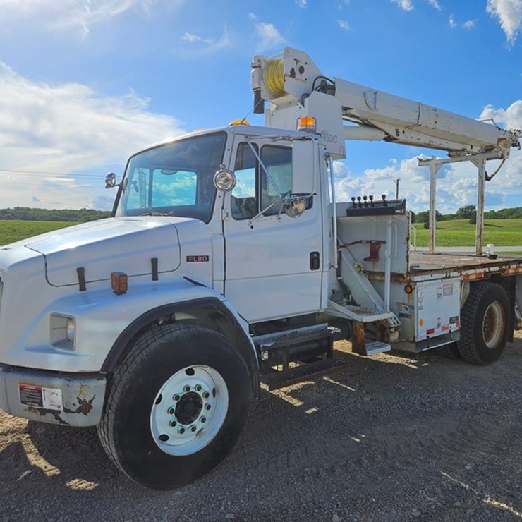 2002 FREIGHTLINER FL80