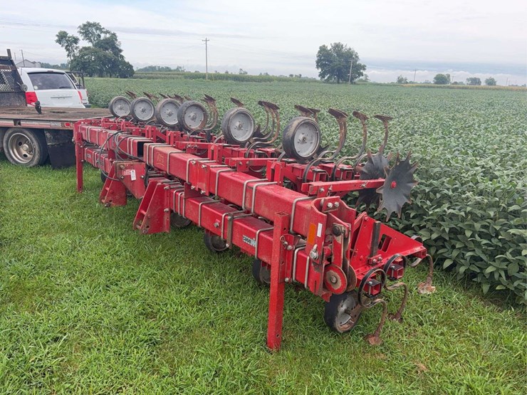 case-ih-183-image-1