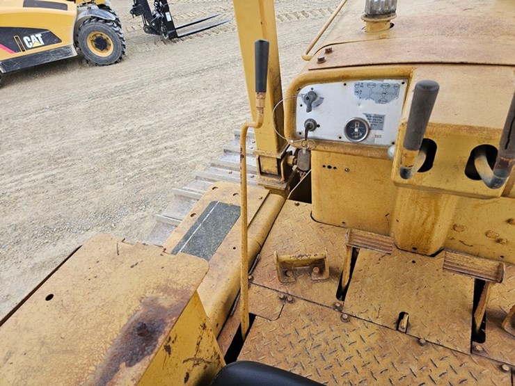 caterpillar-d5-image-31