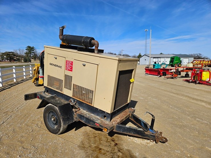 #116-•-generac-towable-diesel-generator-image-7