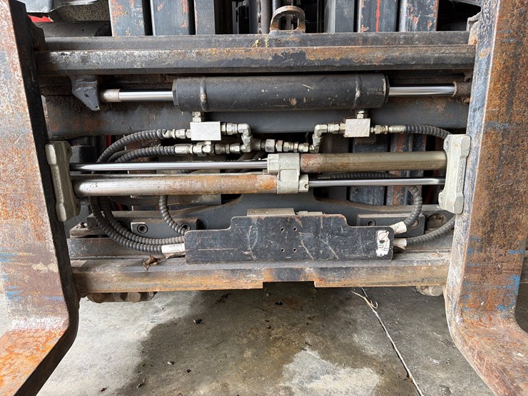 2012-linde-h25t-image-12