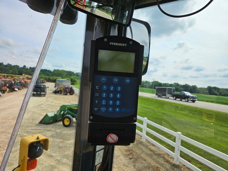 deere-624j-image-38