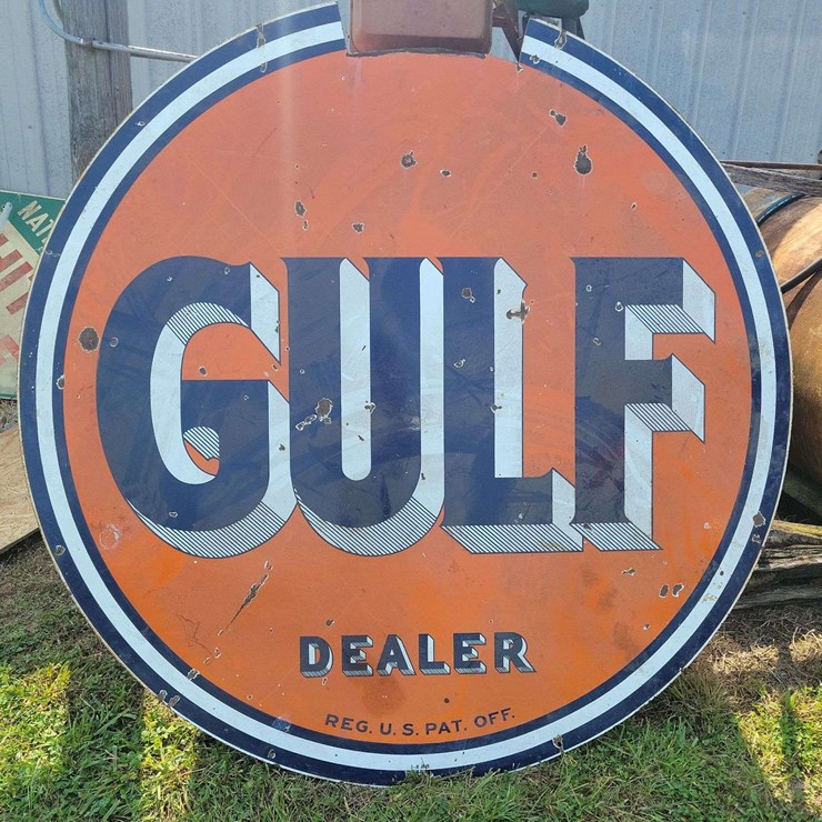 Gulf Dealer Porcelain Sign
