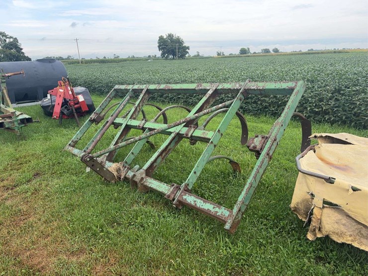 john-deere-7-image-6