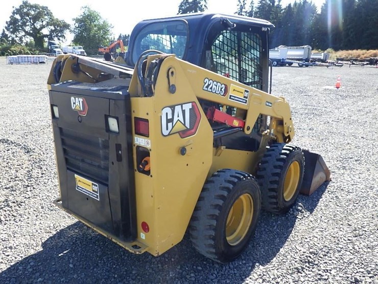 2014-caterpillar-226d3-image-5