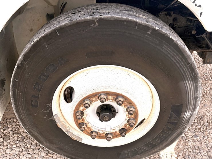 2010-international-durastar-4300-image-14