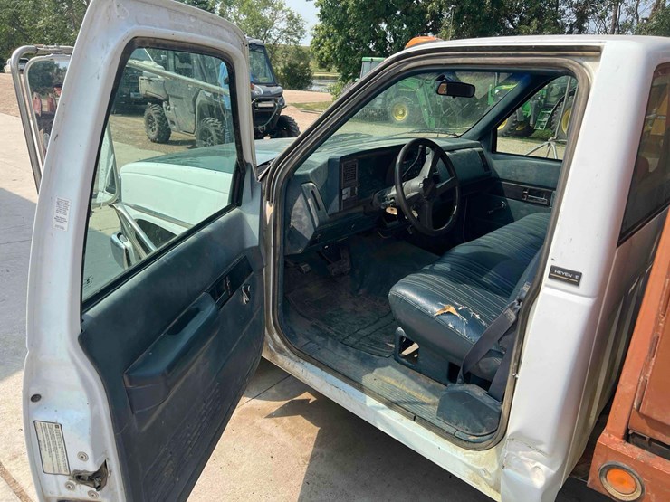 chevrolet-3500-image-13