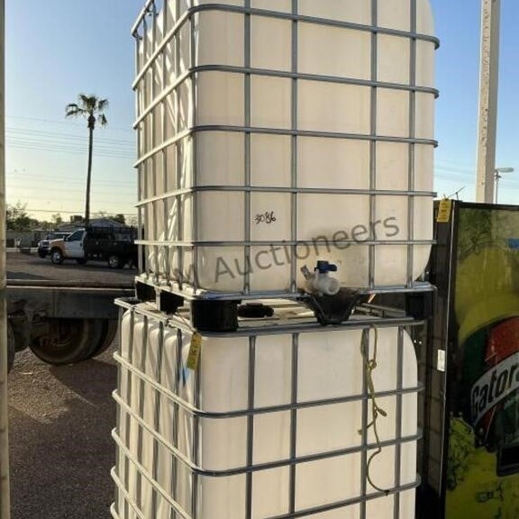 (2) IBC TRANSPORT TOTES