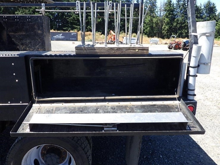 2020-ford-f550-image-19