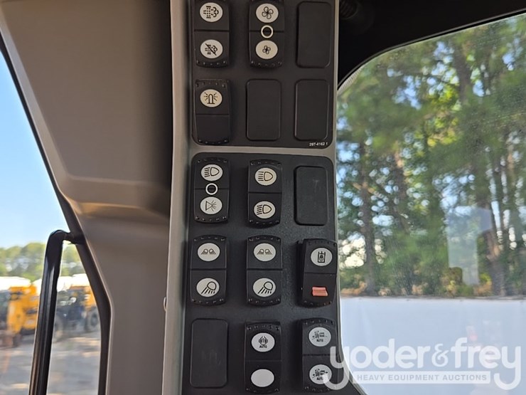 2019-caterpillar-140m3-image-66