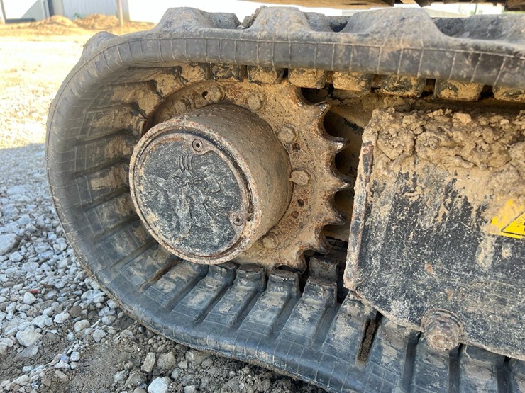 2004-bobcat-334d-image-28