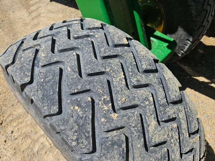 john-deere-2623vt-image-65