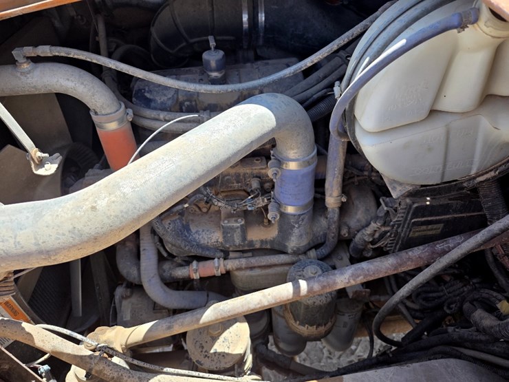 2003-mack-rd688s-image-13