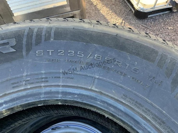 pallet-of-asst-trailer-tires-&-(2)-wheels-image-4
