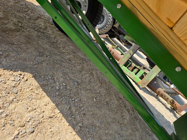 #74-•-4'-x-8'-utility-trailer-image-6