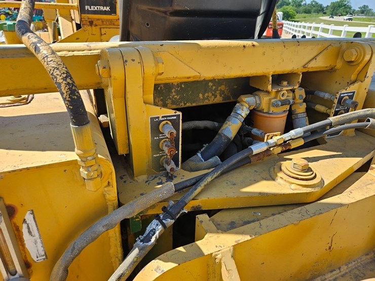 john-deere-18-image-20