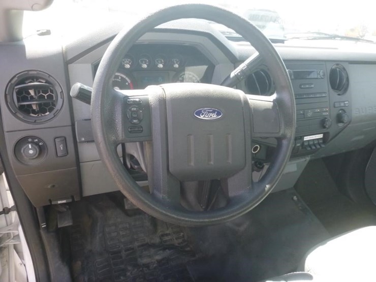 2012-ford-f450-image-21