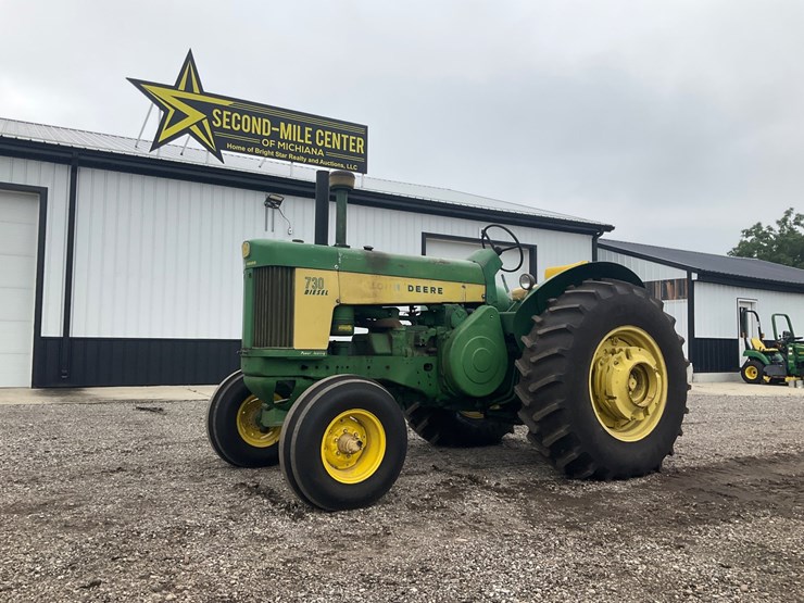 1958-john-deere-730-image-1