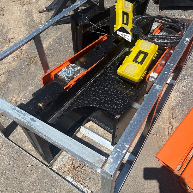 #34 • (1) SKID STEER POST DRIVER