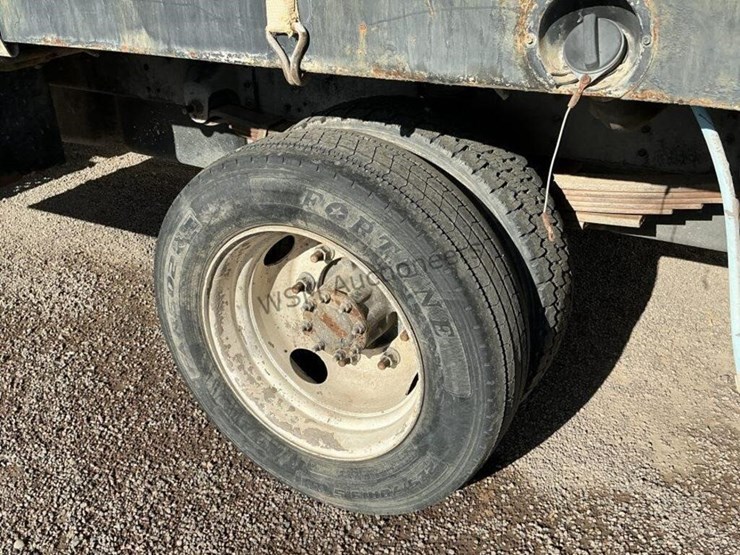 2004-chevrolet-c4500-kodiak-water-truck-image-8