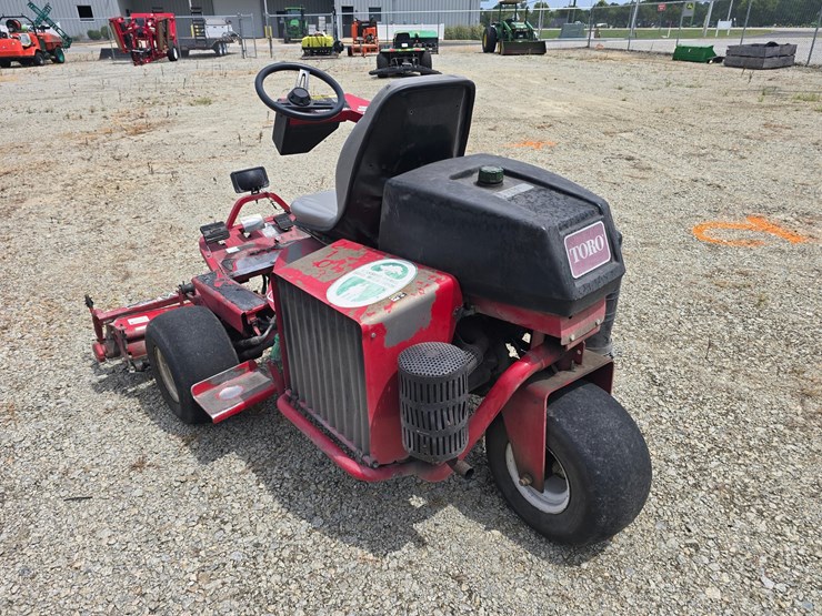 #1003-•-toro-3000-greensmaster-image-3