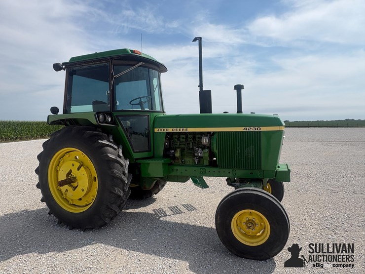 1976-john-deere-4230-image-3