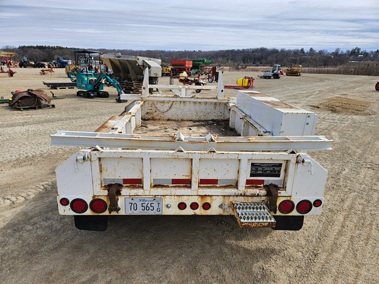 #79-•-2013-brooks-bros-tandem-axle-pole-trailer-image-4