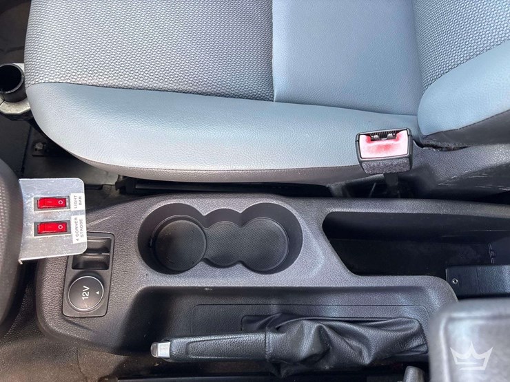 2014-ford-transit-connect-image-16
