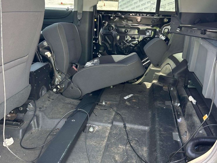 2018-chevrolet-tahoe-image-22