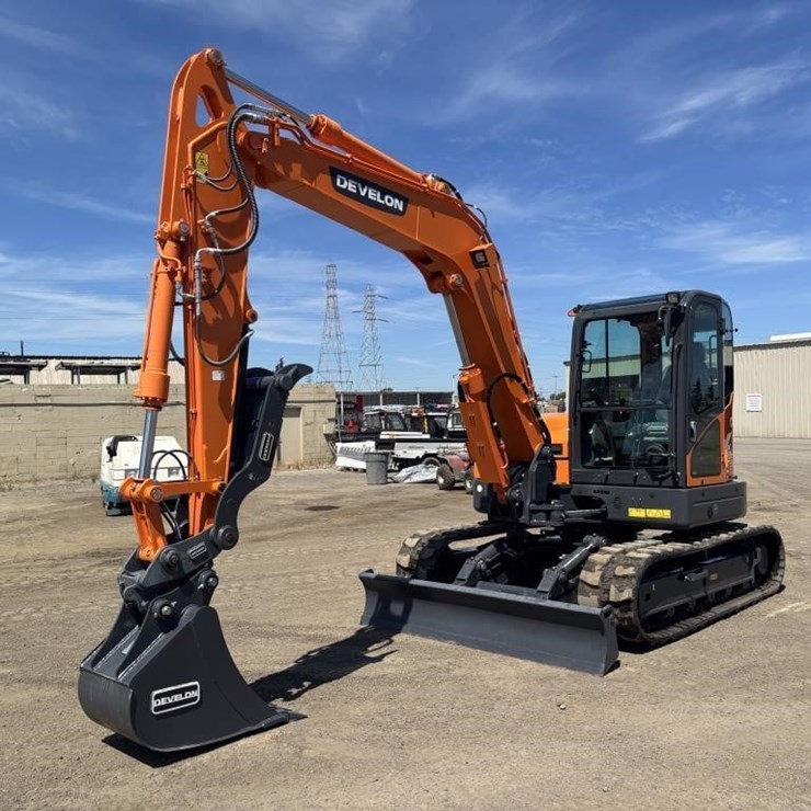 2023 Develon DX85R-3 Hydraulic Excavator