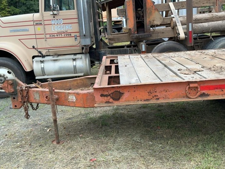 #149-•-1972-phel-tilt-deck-trailer-image-3