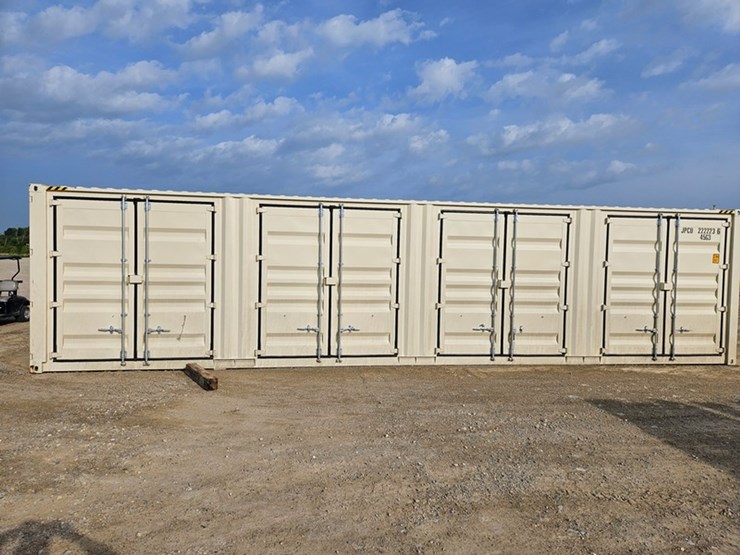 #66-•-40'-one-trip-container-image-2