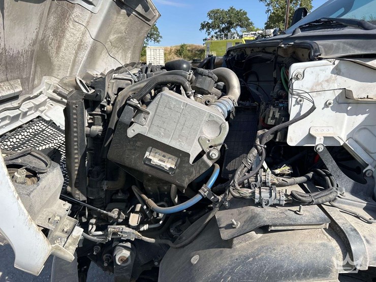 2019-ford-f750-image-7