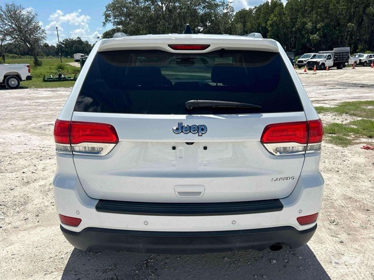 2017-jeep-grand-cherokee-image-25