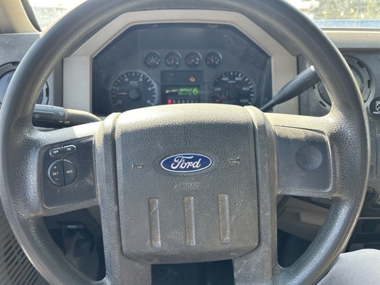 2008-ford-f550-xl-sd-image-27