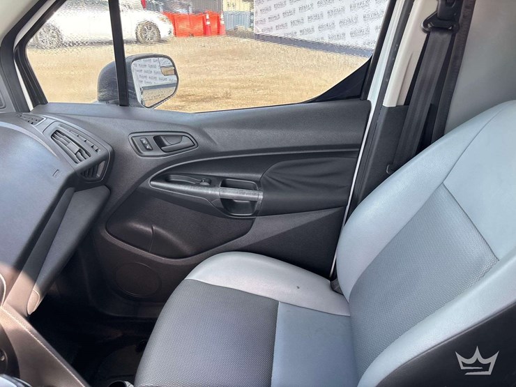 2014-ford-transit-connect-image-17
